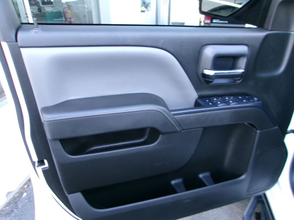 2015 Chevrolet Silverado 1500 Image 8
