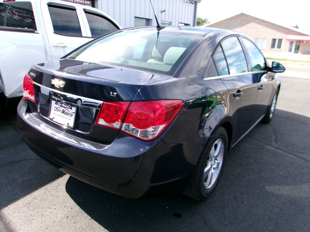 2014 Chevrolet Cruze Image 3