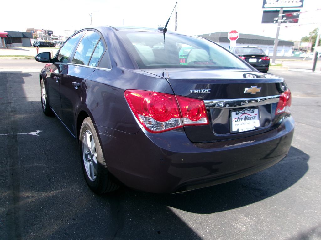 2014 Chevrolet Cruze Image 5