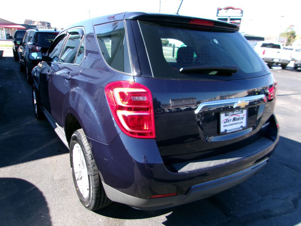2016 Chevrolet Equinox Image 4