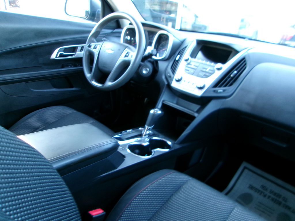 2016 Chevrolet Equinox Image 16