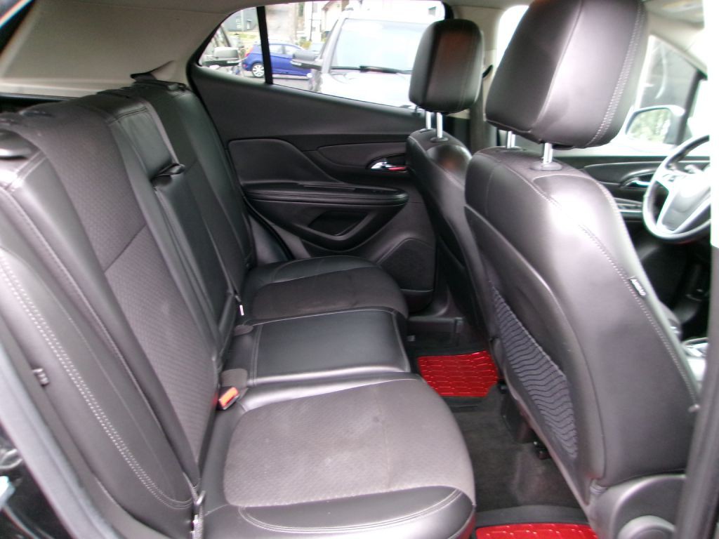 2018 Buick Enclave Image 16