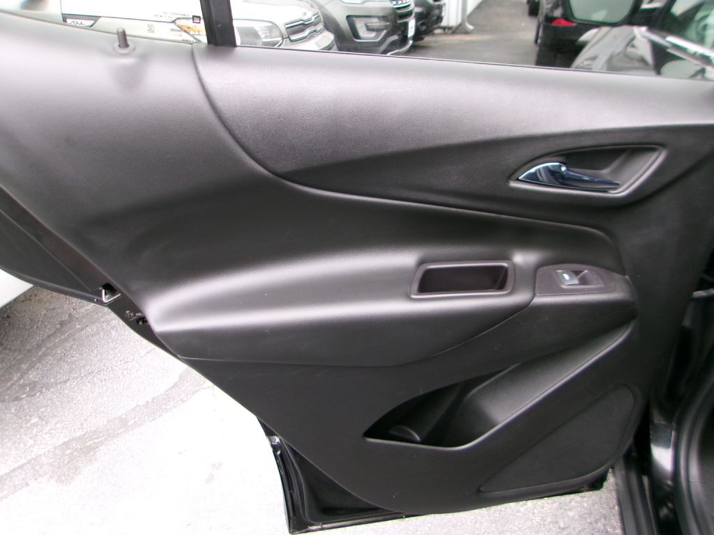 2020 Chevrolet Equinox Image 12