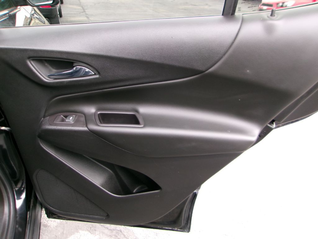 2020 Chevrolet Equinox Image 16