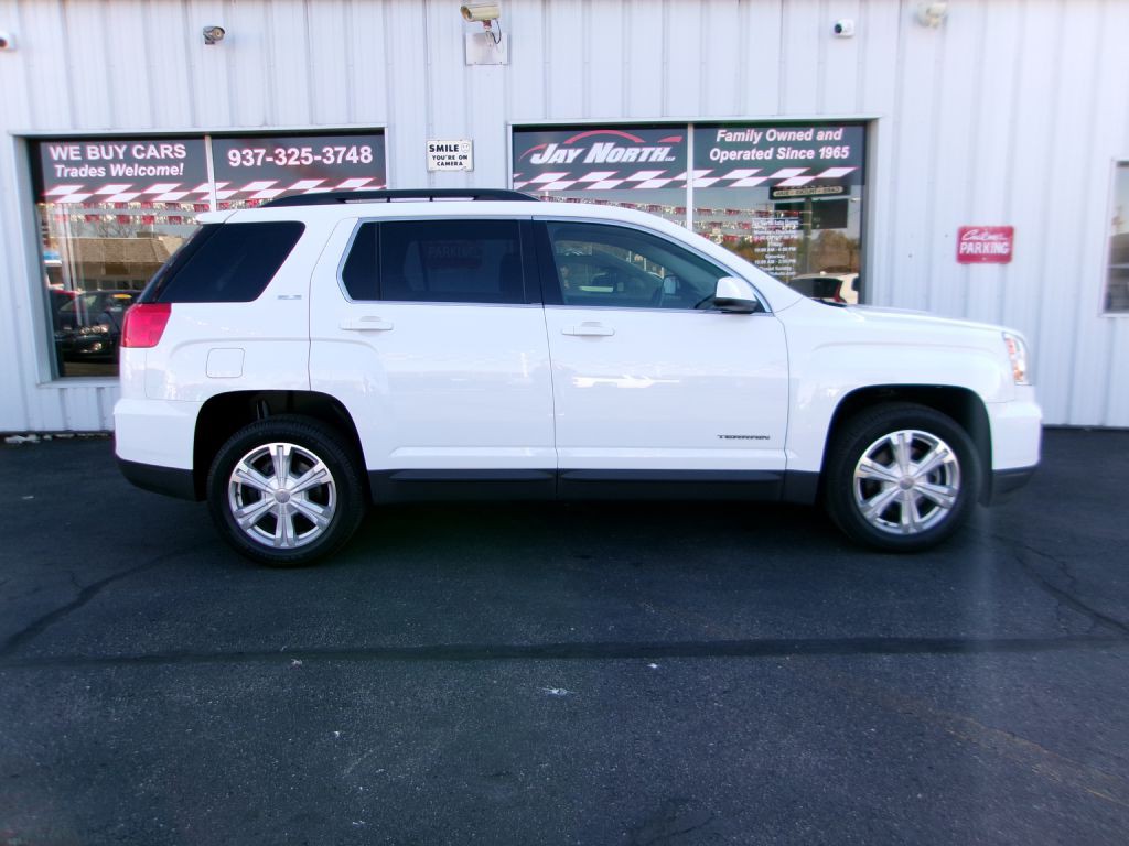 2017 GMC Terrain Image 3