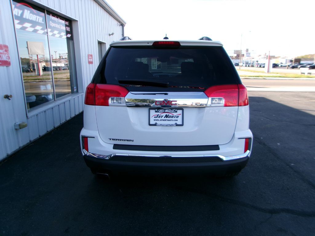 2017 GMC Terrain Image 5