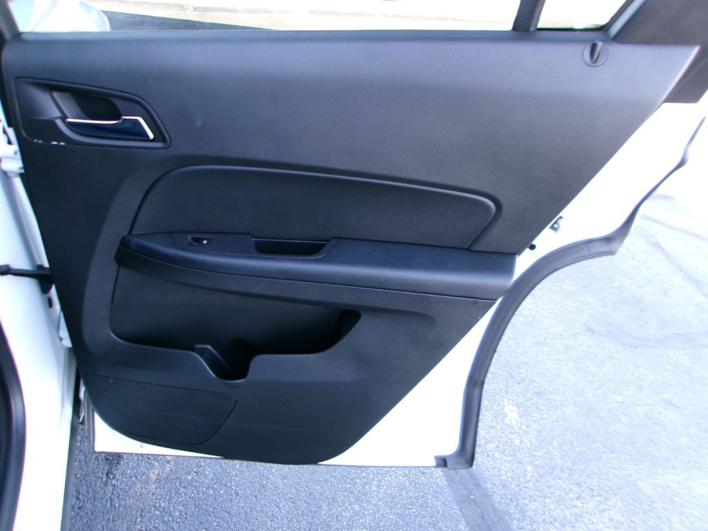 2017 GMC Terrain Image 14