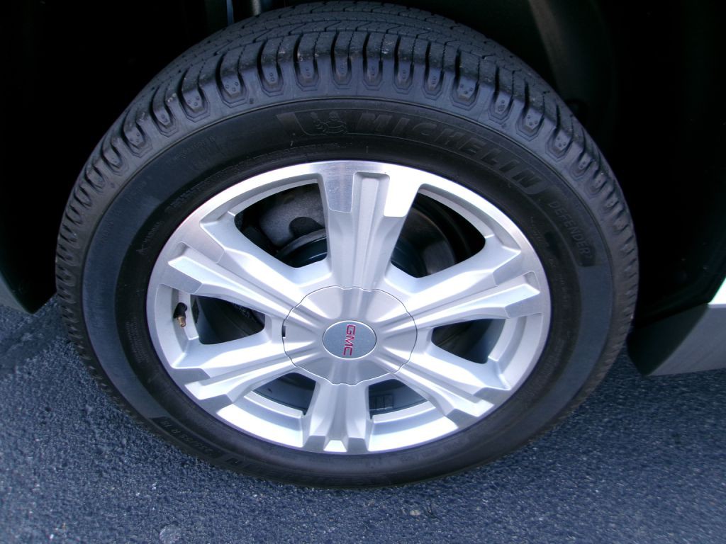 2017 GMC Terrain Image 19