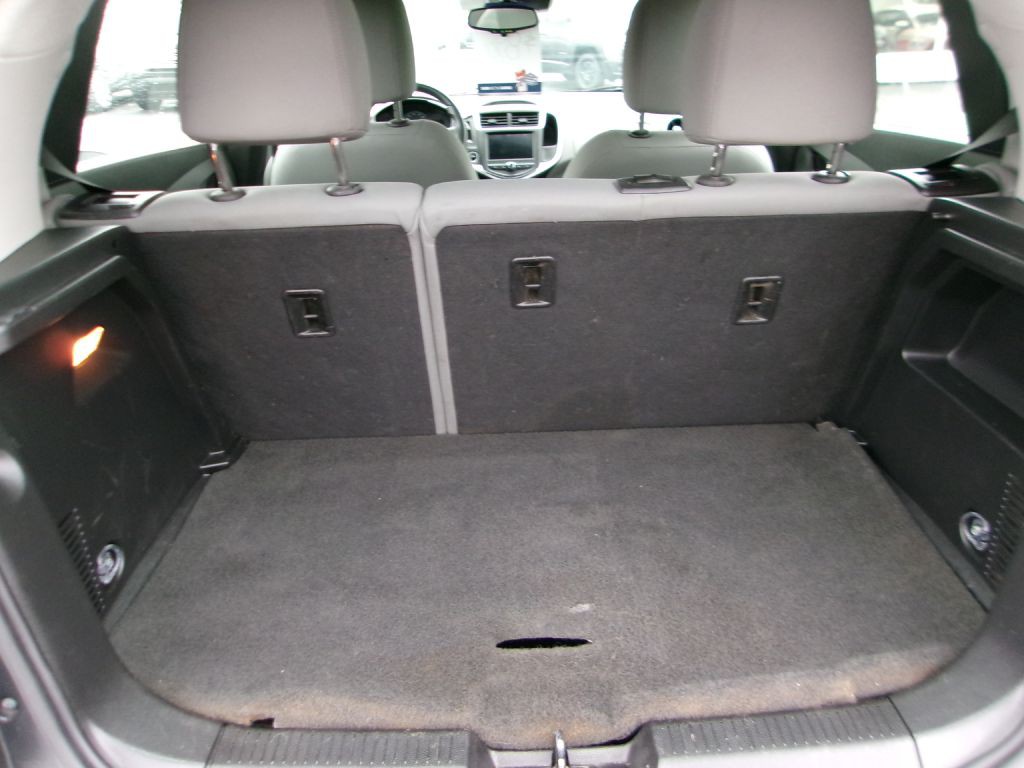 2020 Chevrolet Sonic Image 12