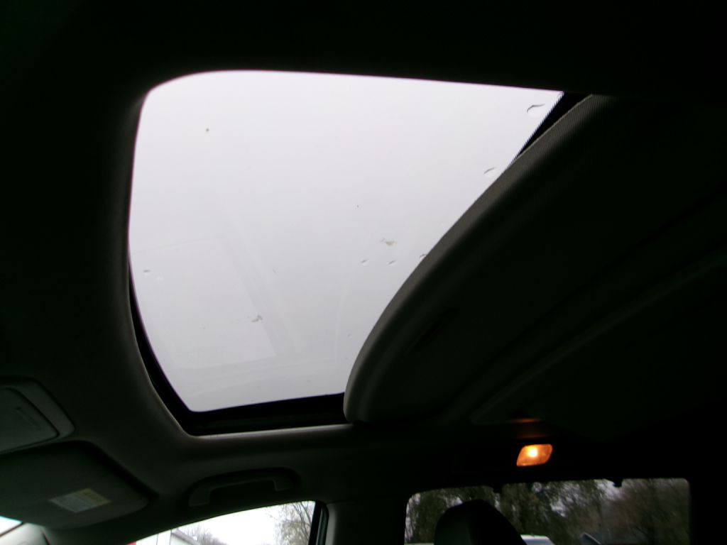 2015 Honda Odyssey Image 10