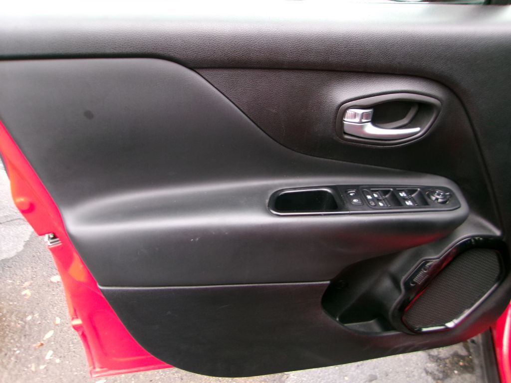 2018 Jeep Renegade Image 8