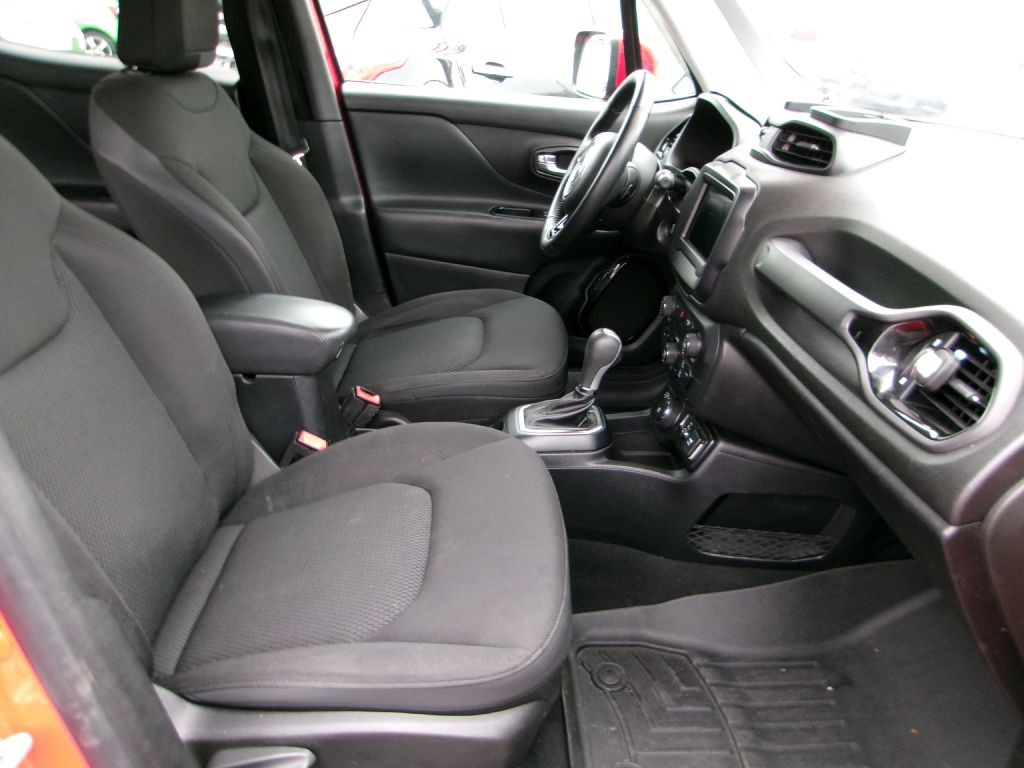 2018 Jeep Renegade Image 17