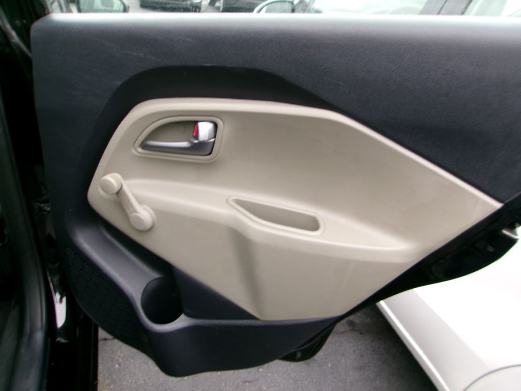 2014 Kia Rio Image 13