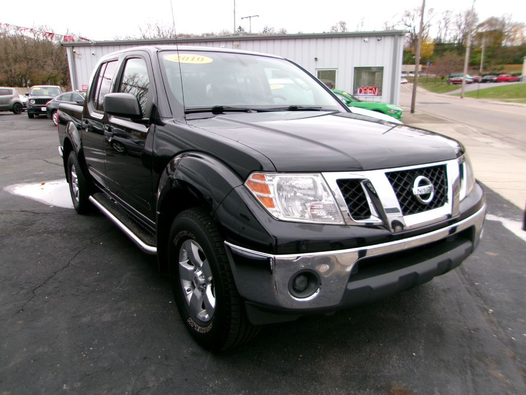 2010 Nissan Frontier Image 1