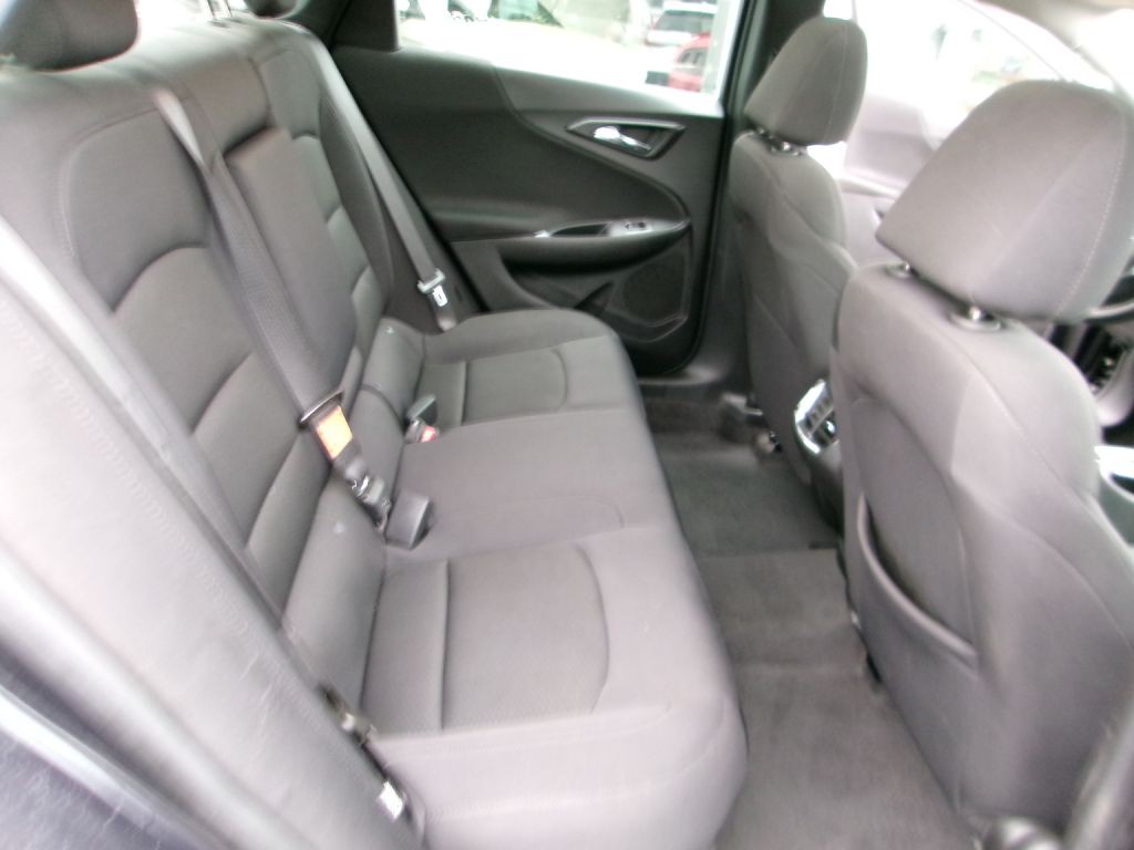 2023 Chevrolet Malibu Image 16