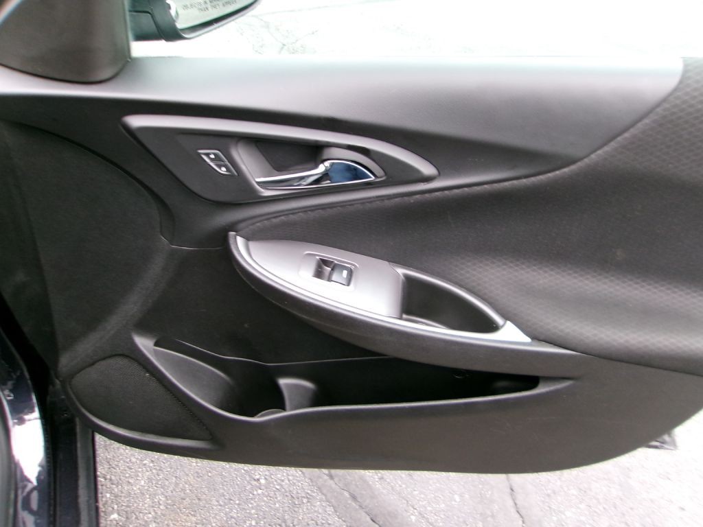 2023 Chevrolet Malibu Image 17