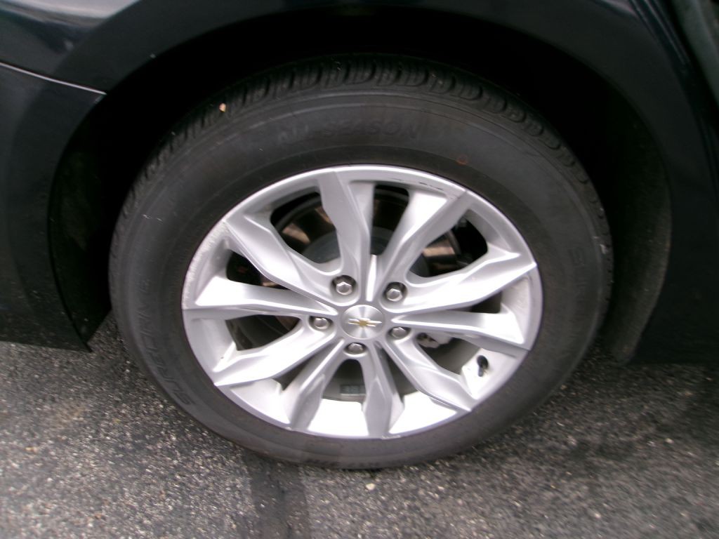 2023 Chevrolet Malibu Image 20