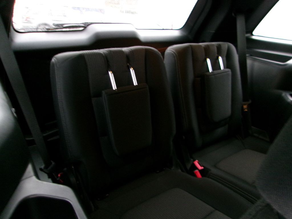 2017 Ford Explorer Image 13