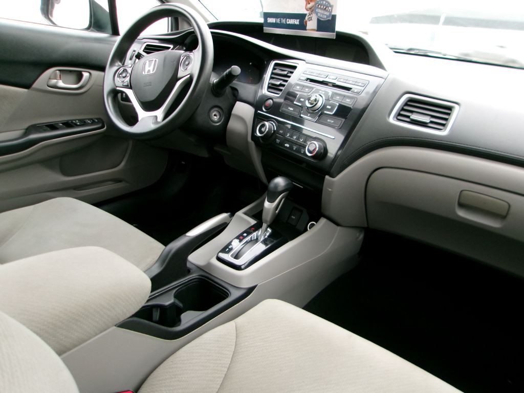 2013 Honda Civic Image 12