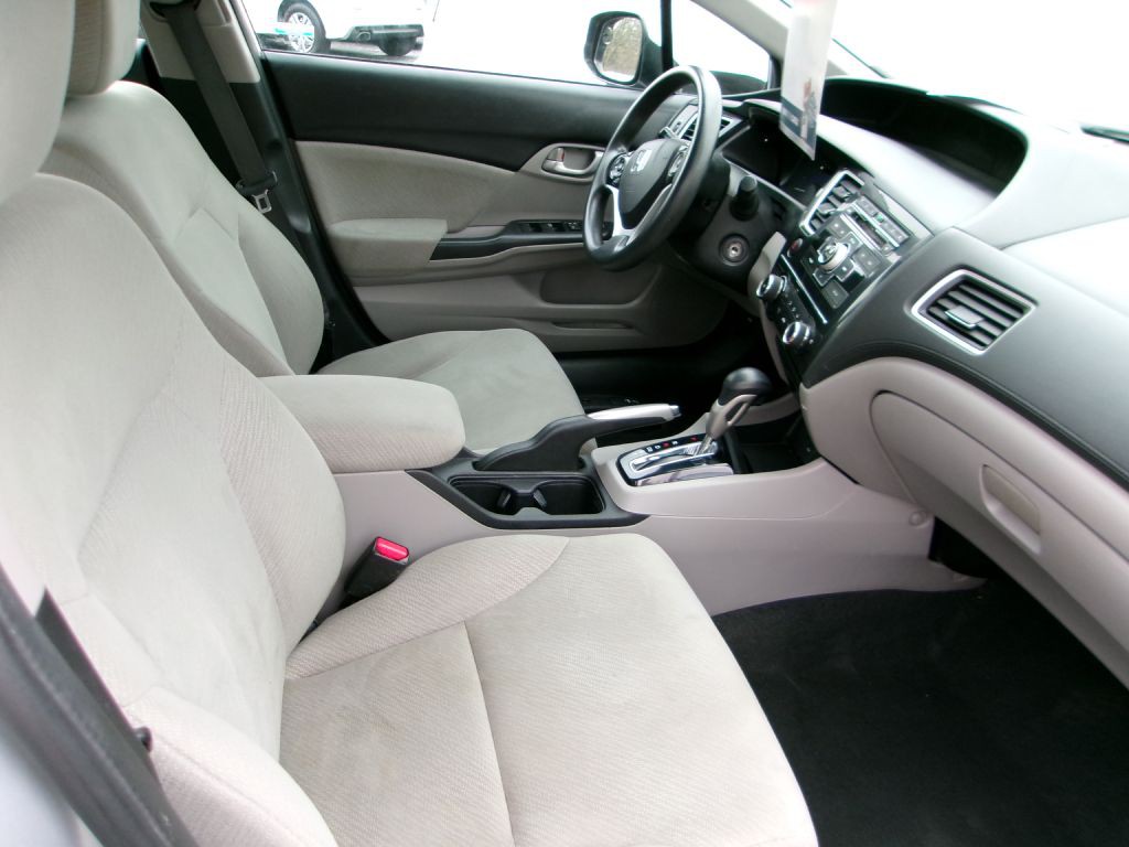 2013 Honda Civic Image 13