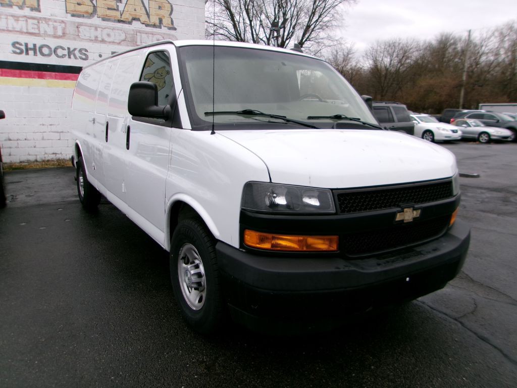2019 Chevrolet Express Image 1