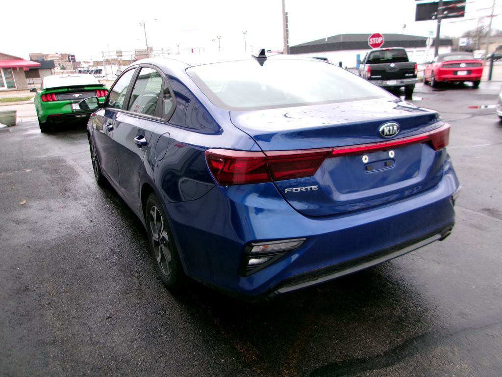 2021 Kia Forte Image 6