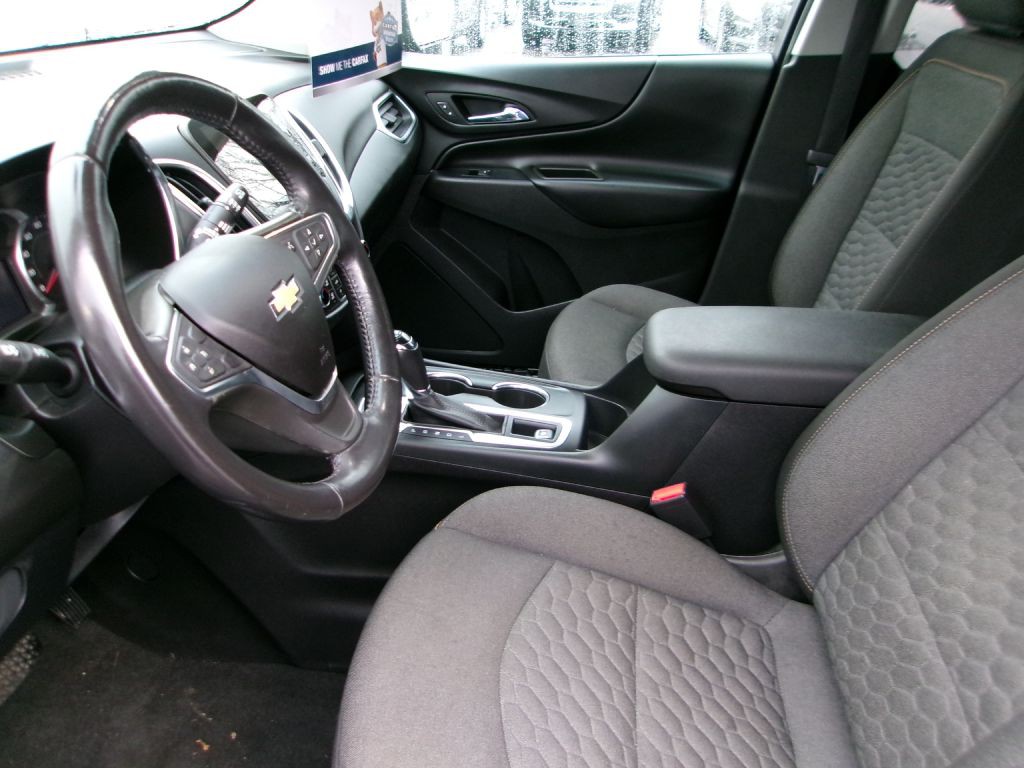 2018 Chevrolet Equinox Image 12