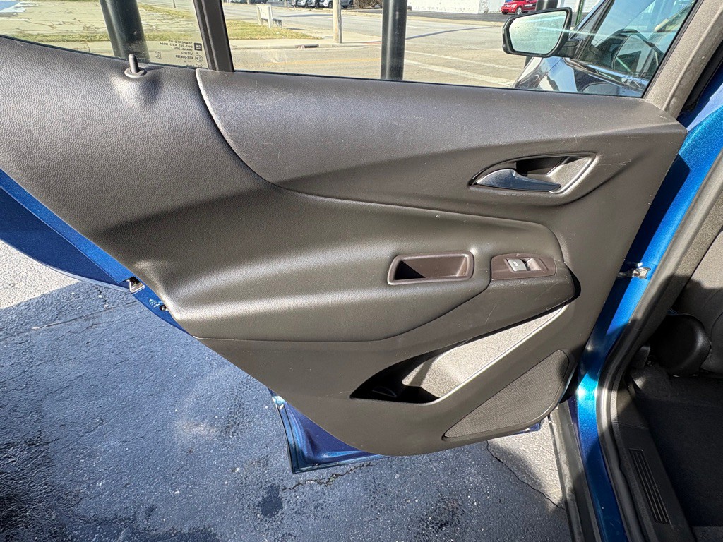 2019 Chevrolet Equinox Image 11