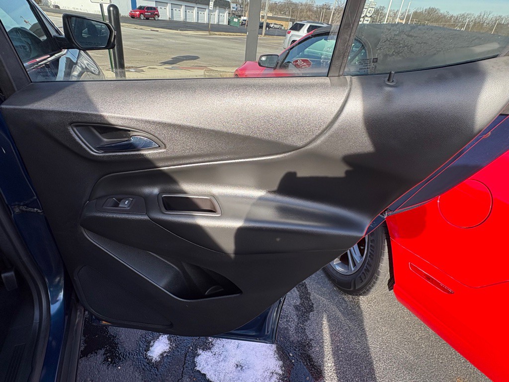 2019 Chevrolet Equinox Image 15