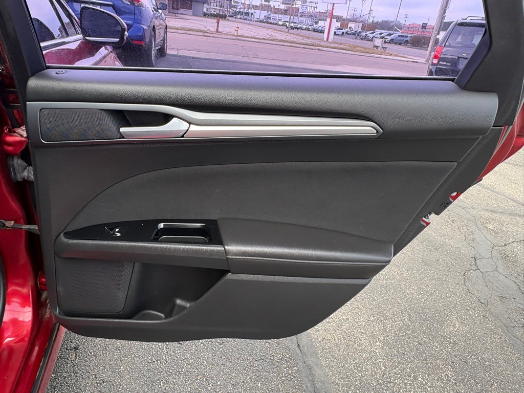 2014 Ford Fusion Image 13