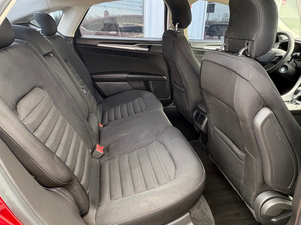 2014 Ford Fusion Image 14