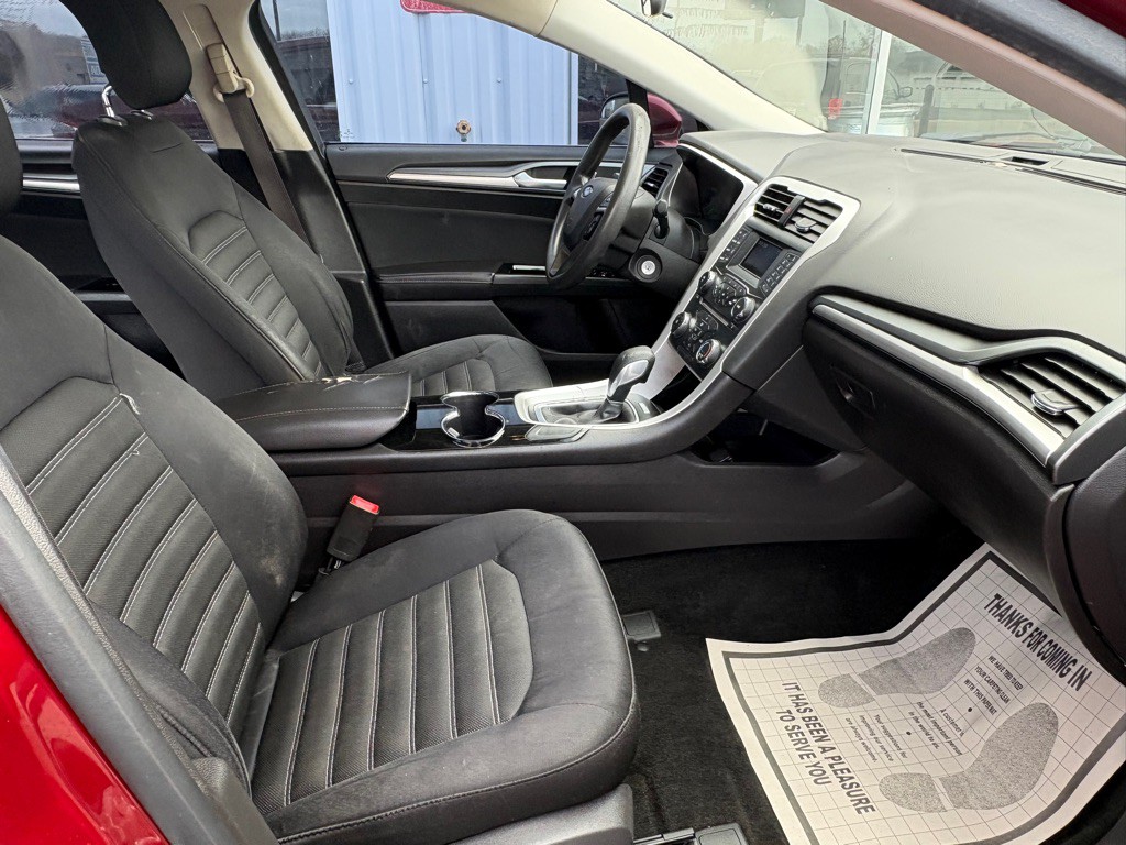 2014 Ford Fusion Image 16