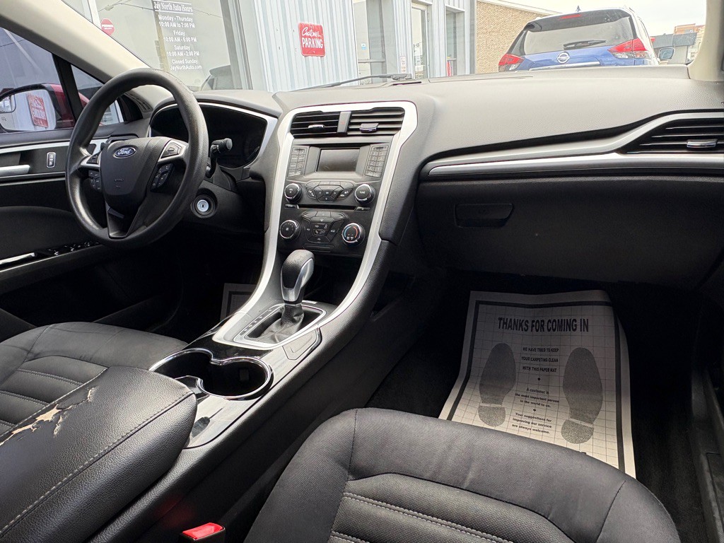 2014 Ford Fusion Image 17