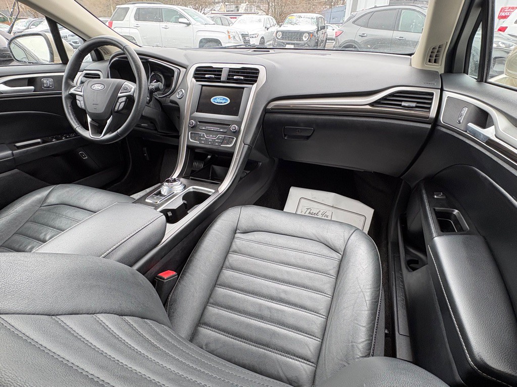 2018 Ford Fusion Image 17