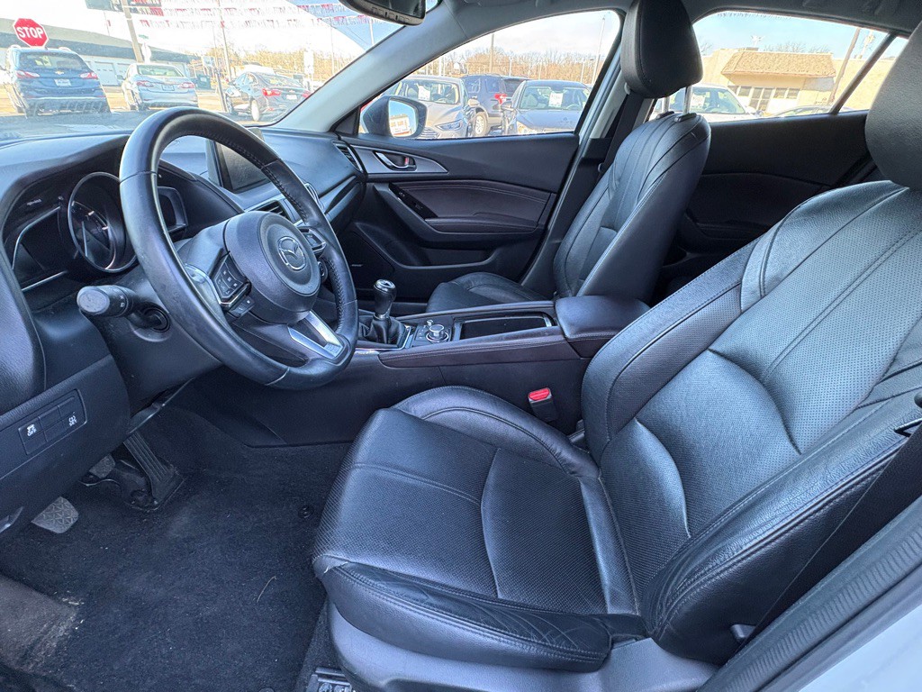 2017 Mazda Mazda3 Image 9