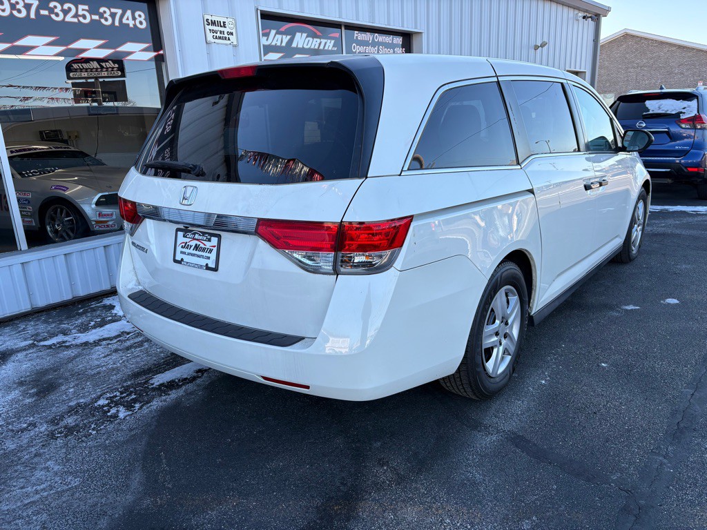 2016 Honda Odyssey Image 3