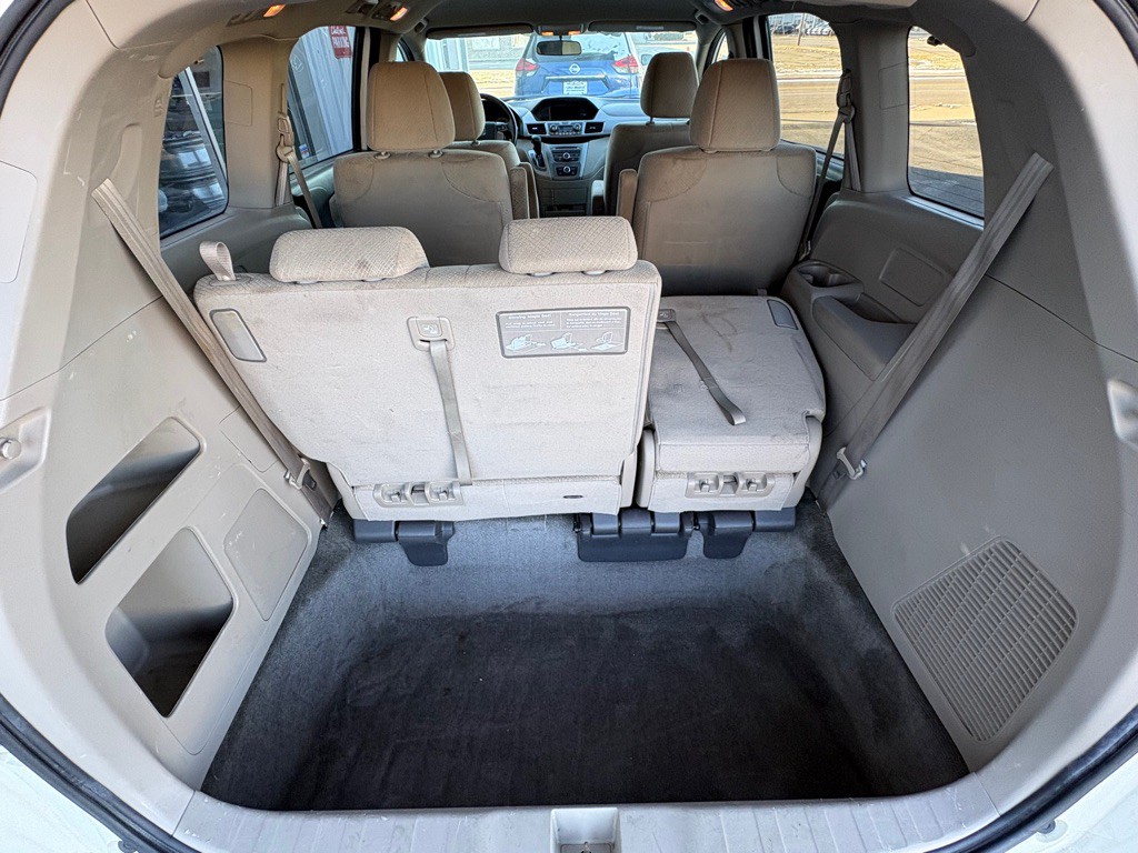2016 Honda Odyssey Image 13