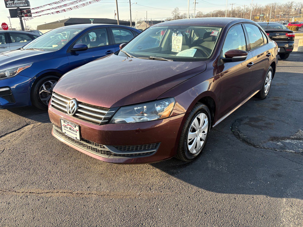 2013 Volkswagen Passat Image 5