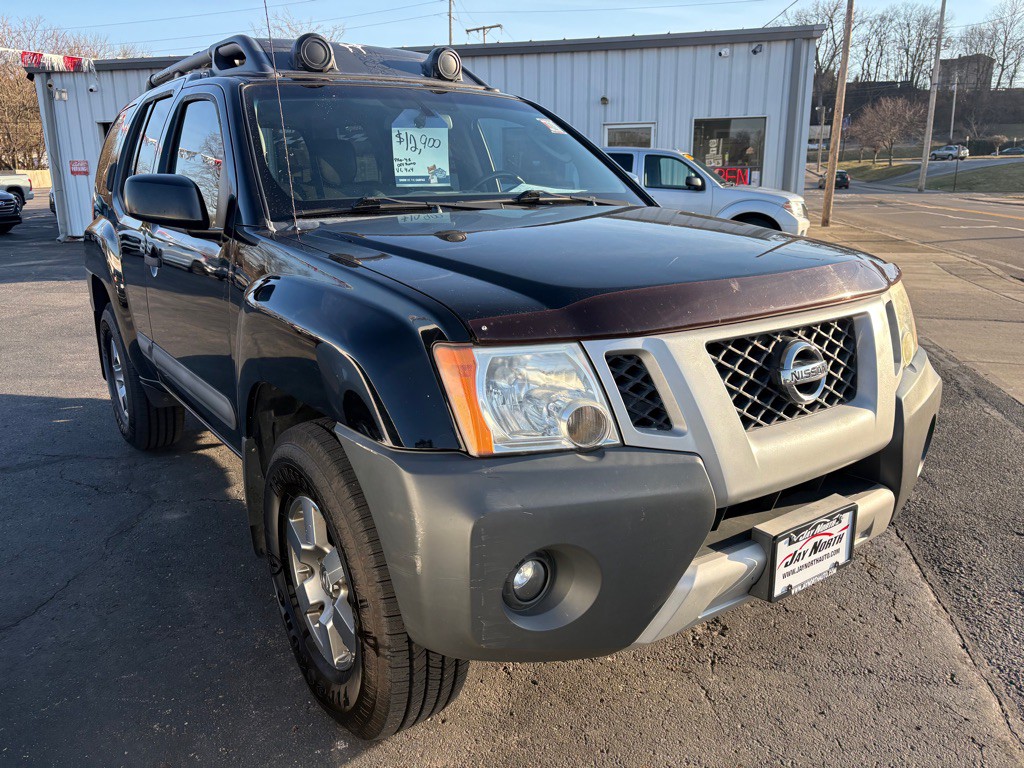 2012 Nissan Xterra Image 1