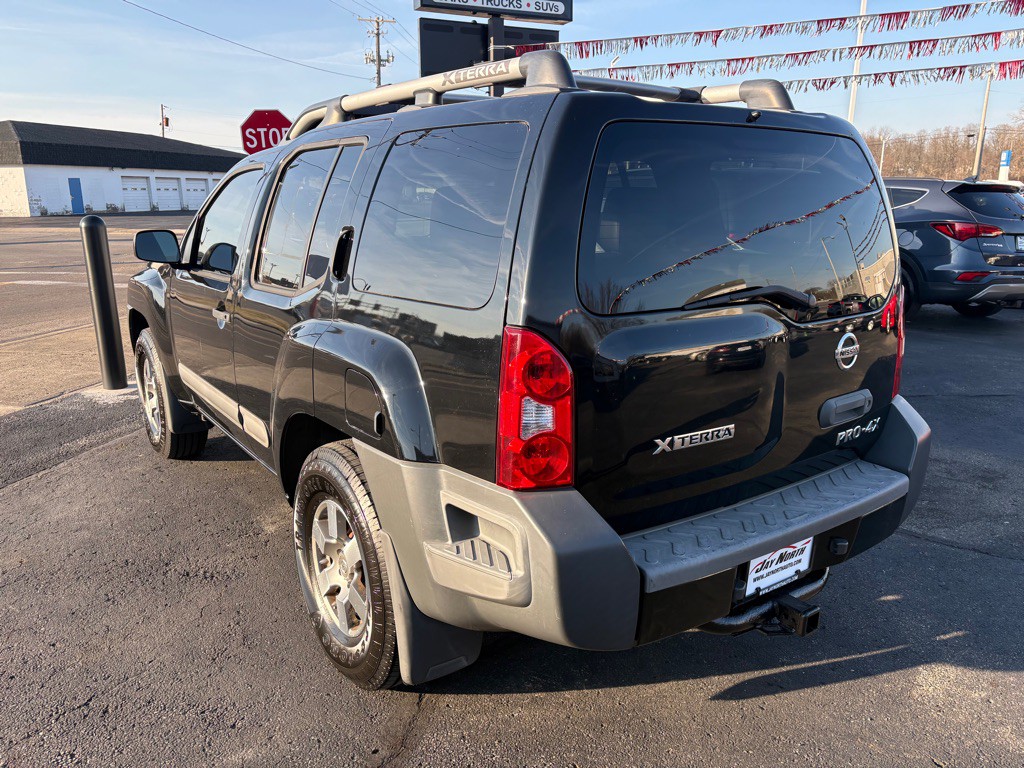 2012 Nissan Xterra Image 4