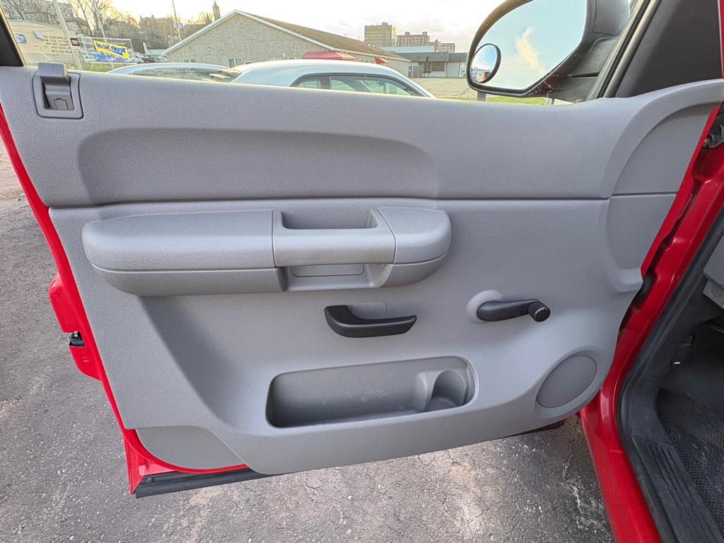 2008 Chevrolet Silverado 1500 Image 9