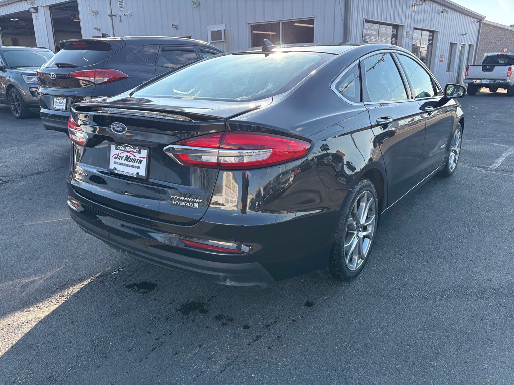 2019 Ford Fusion Image 3