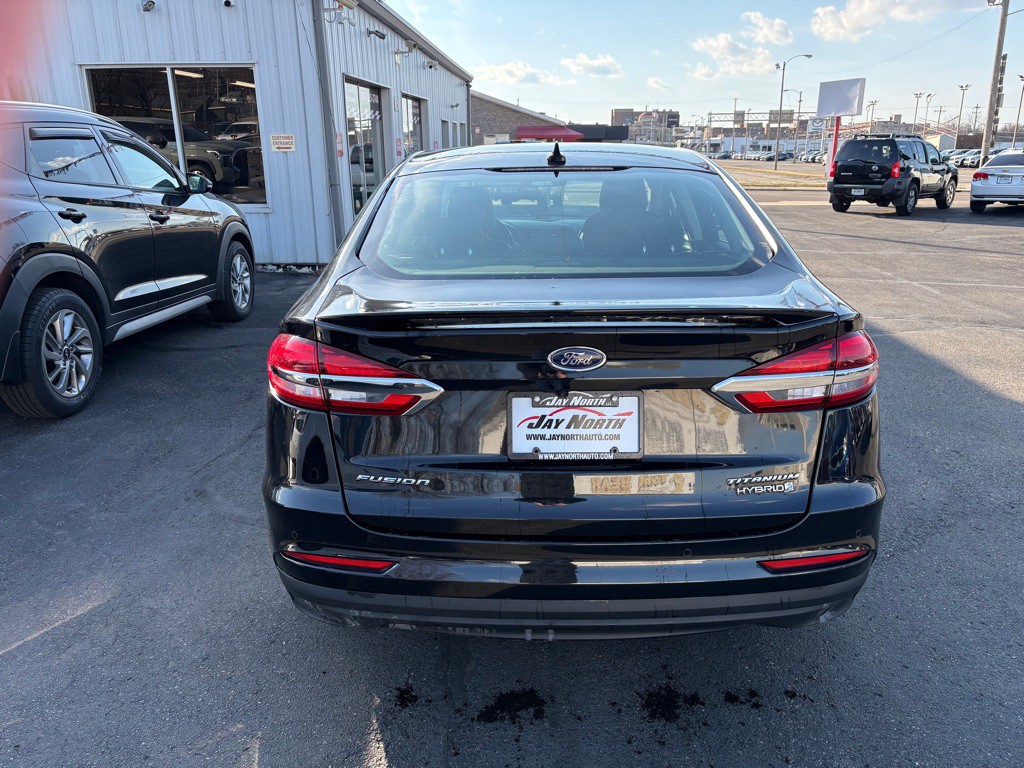2019 Ford Fusion Image 4