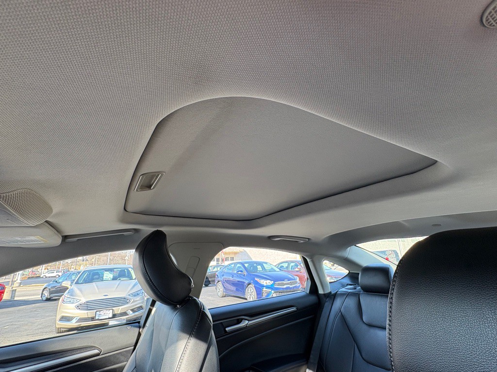 2019 Ford Fusion Image 11