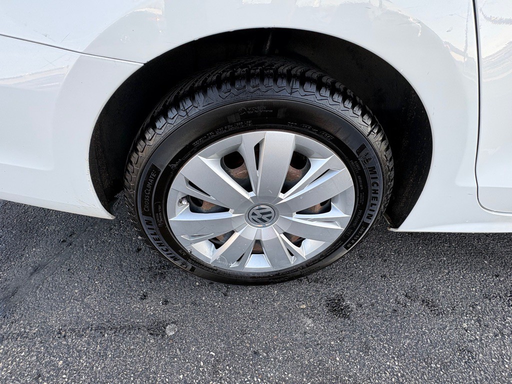 2011 Volkswagen Jetta Image 18