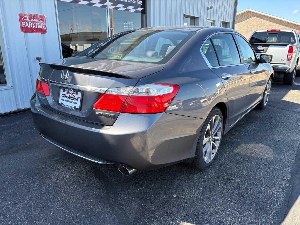 2013 Honda Accord Image 3