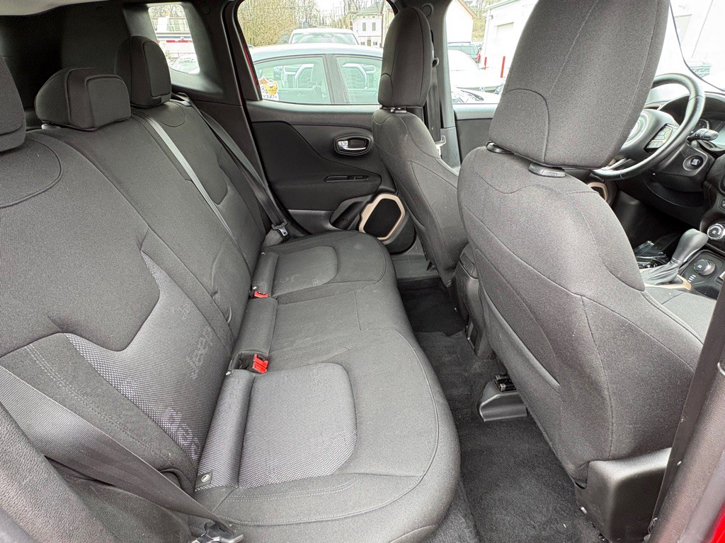 2017 Jeep Renegade Image 15