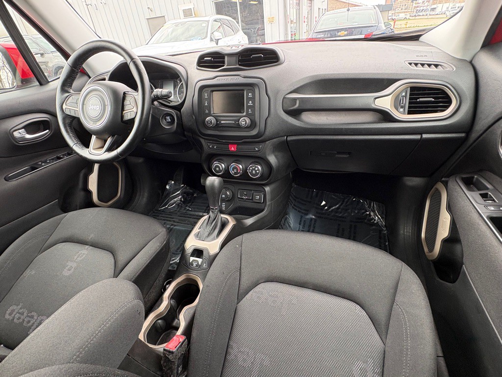 2017 Jeep Renegade Image 18