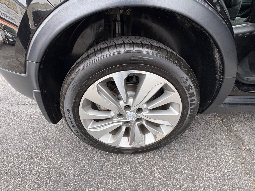 2019 Buick Enclave Image 17