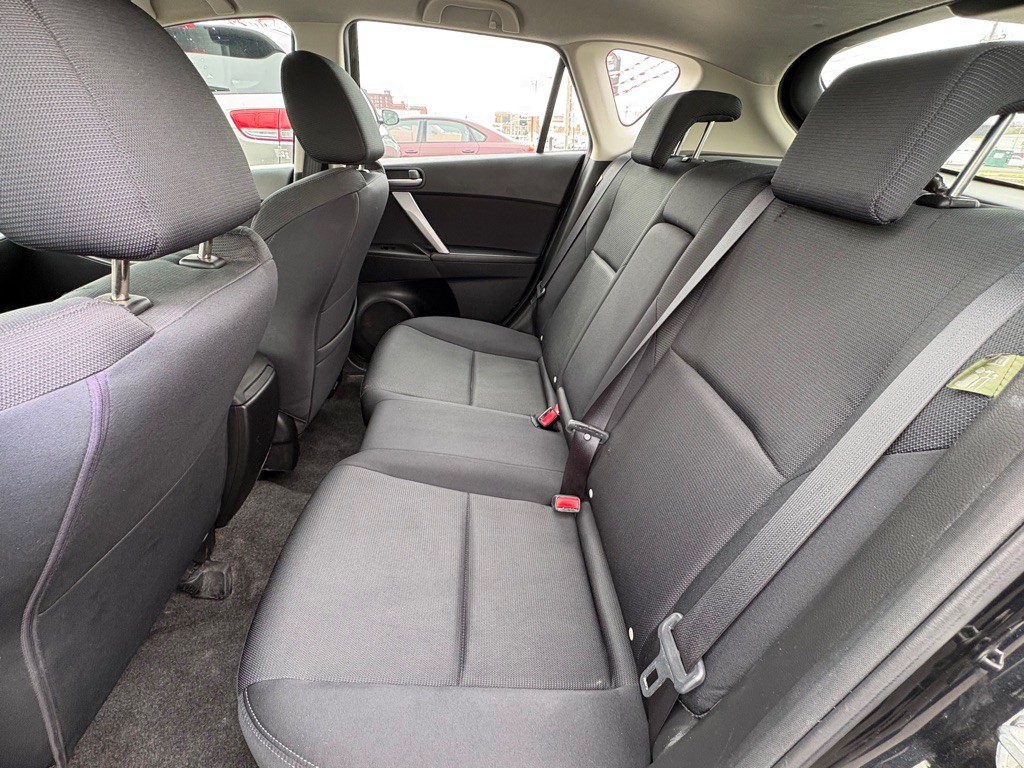 2010 Mazda Mazda3 Image 12